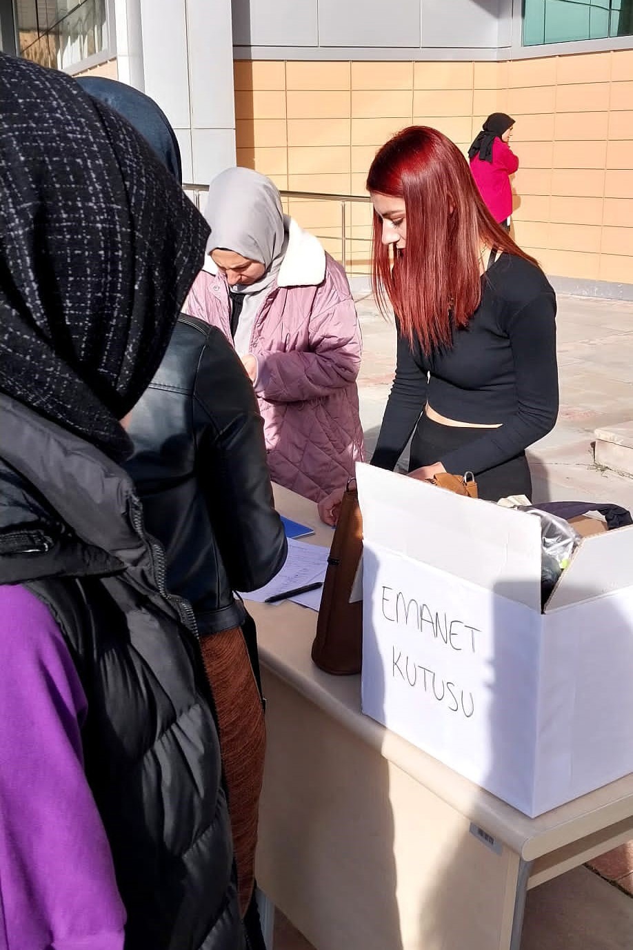 Sınava giren adaylara destek oldular 7