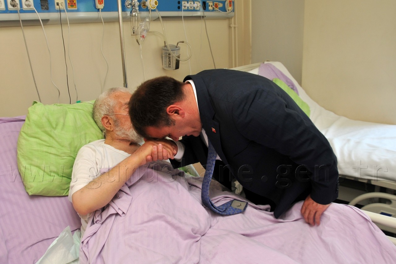 Başkan Çimen, hastaların bayramını kutladı 1