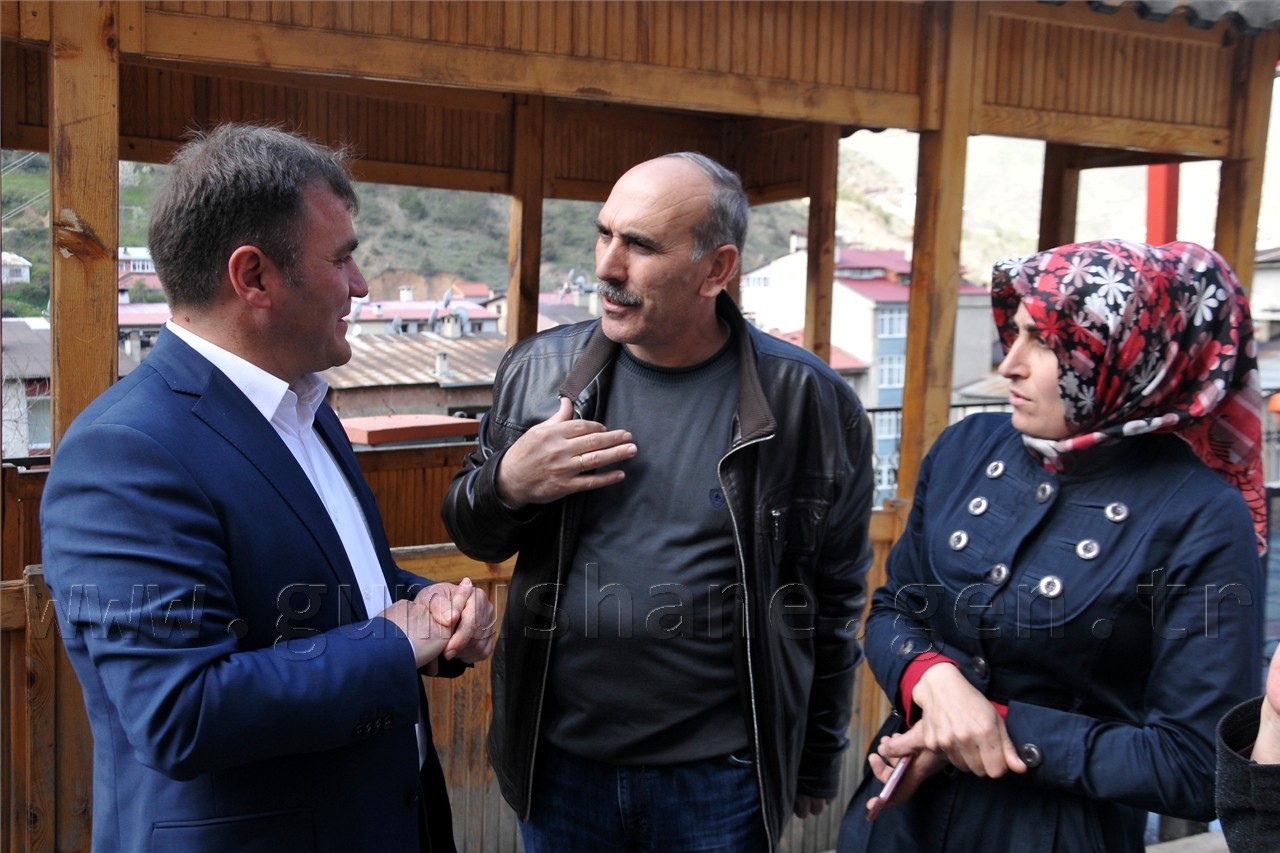 Başkan Çimen, pazaryerini gezdi 1