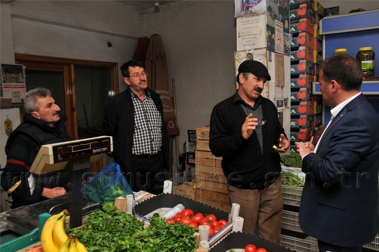 Başkan Çimen, pazaryerini gezdi 4