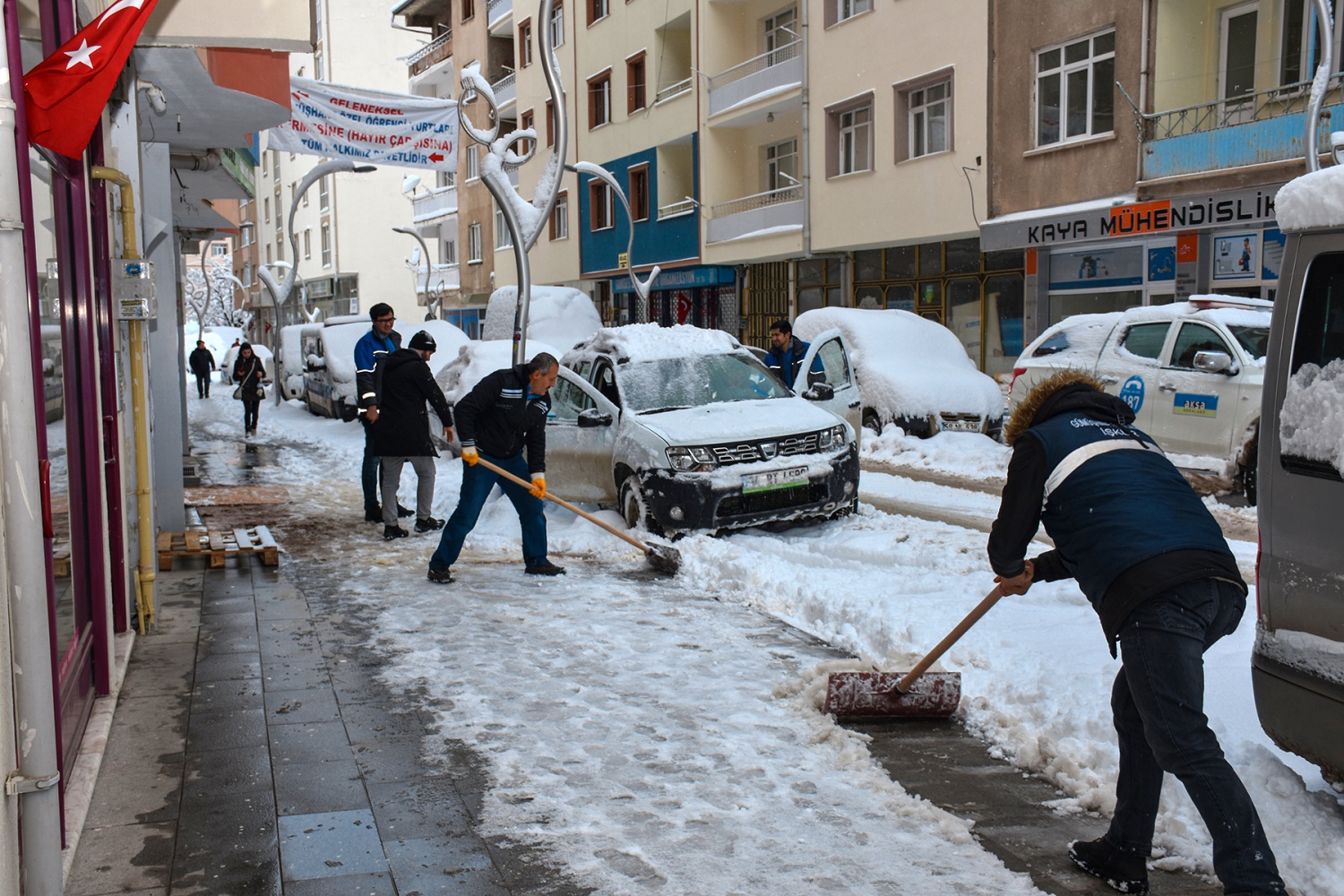 Gümüşhane Belediyesinden karla mücadele çalışmaları 1