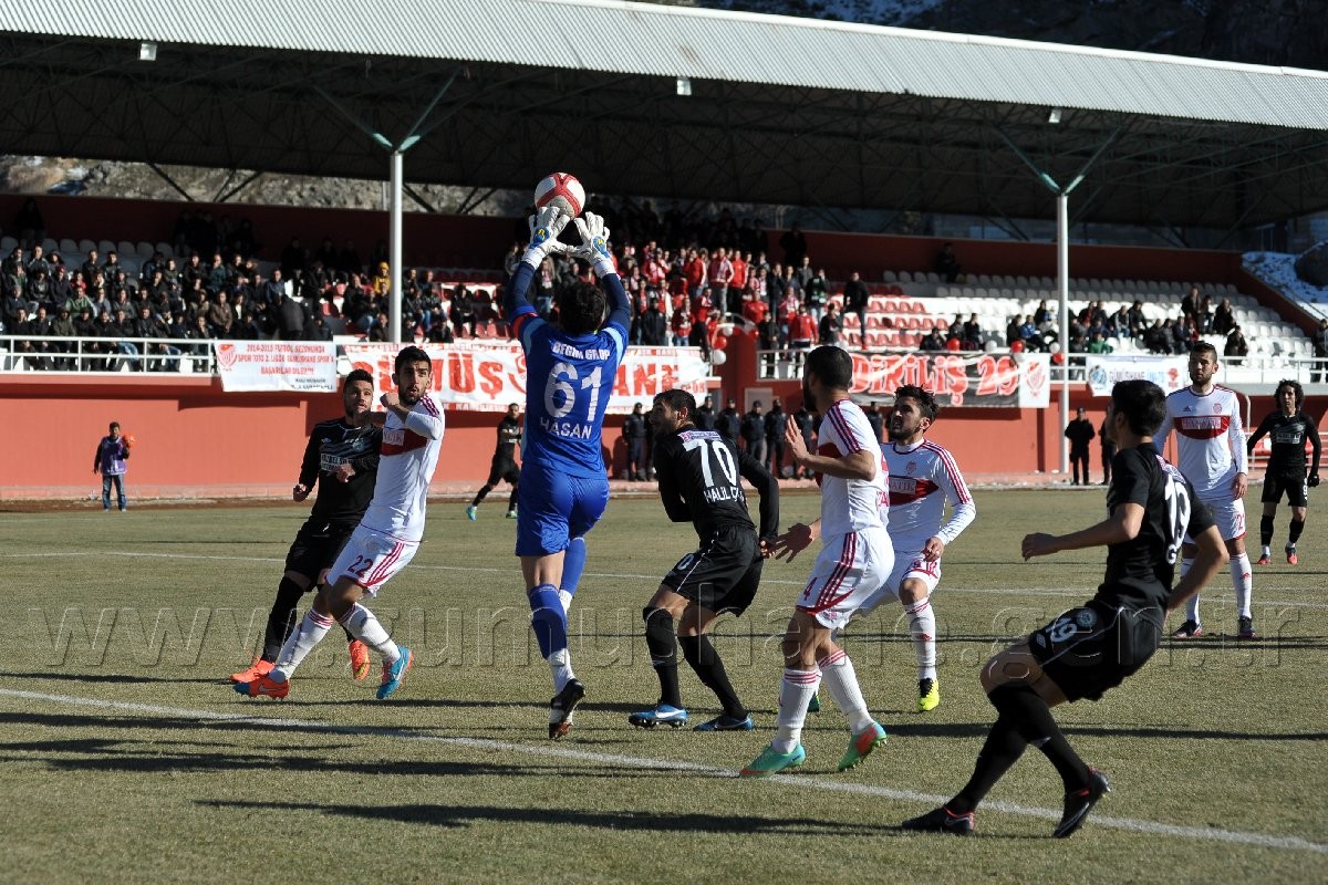 Gümüş, son dakikada yıkıldı: 1-1 3