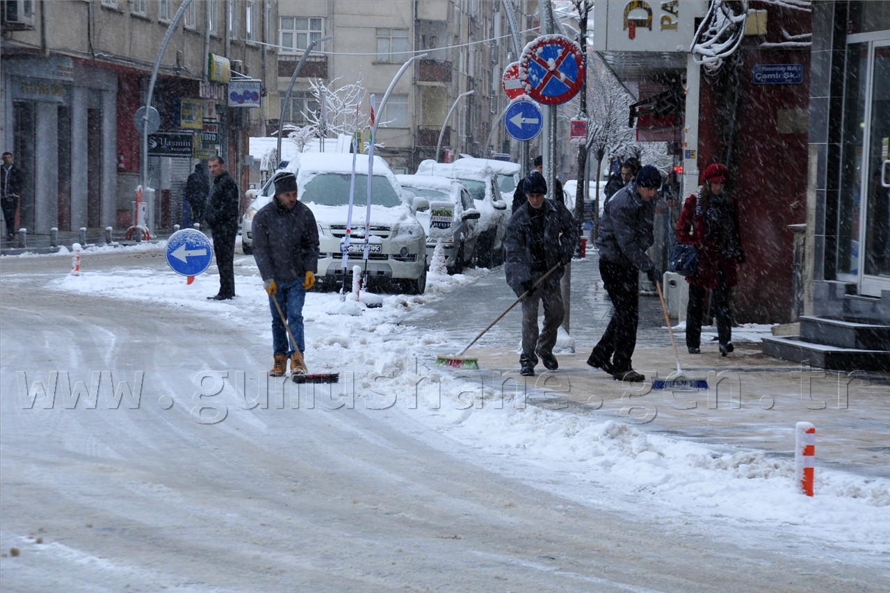Karla mücadelede Belediye’ye tam not 2