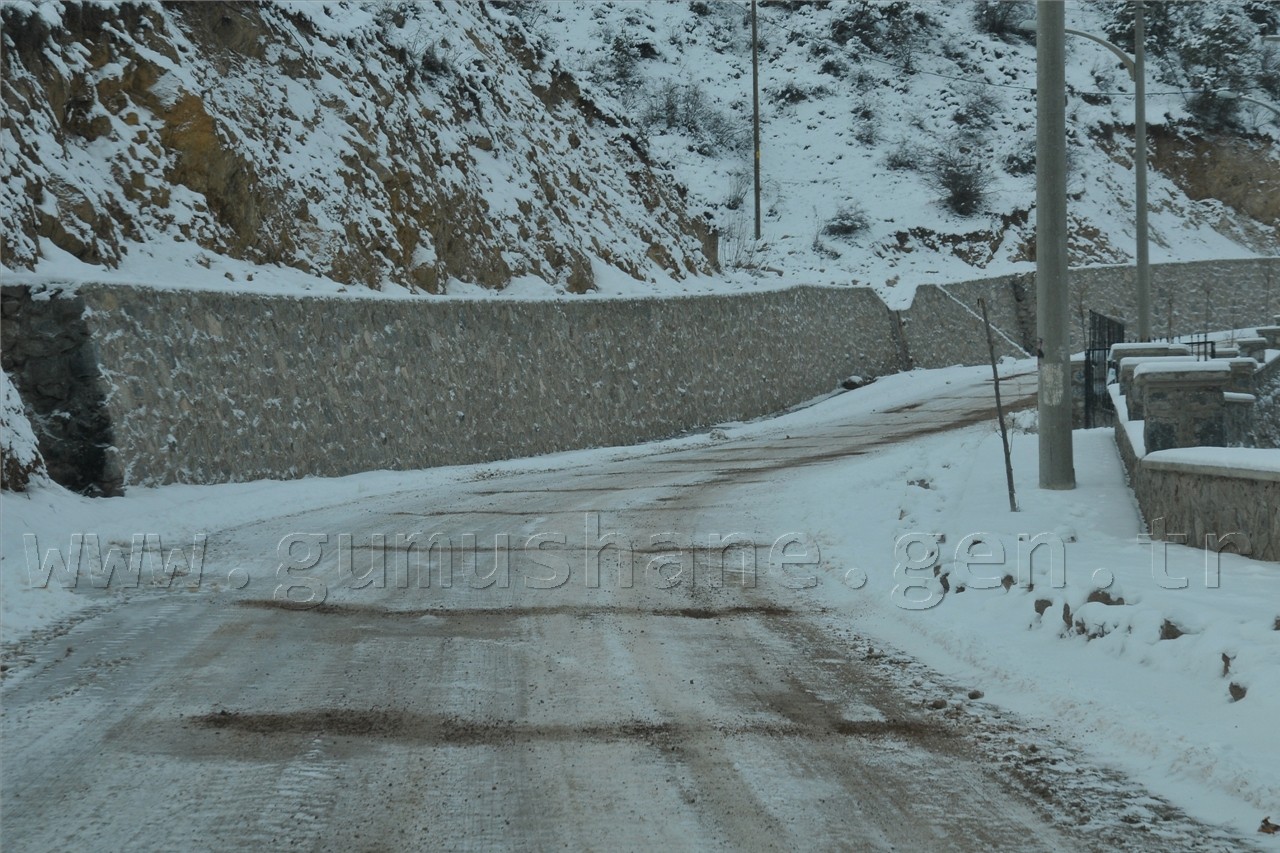 Karla mücadelede Belediye’ye tam not 4