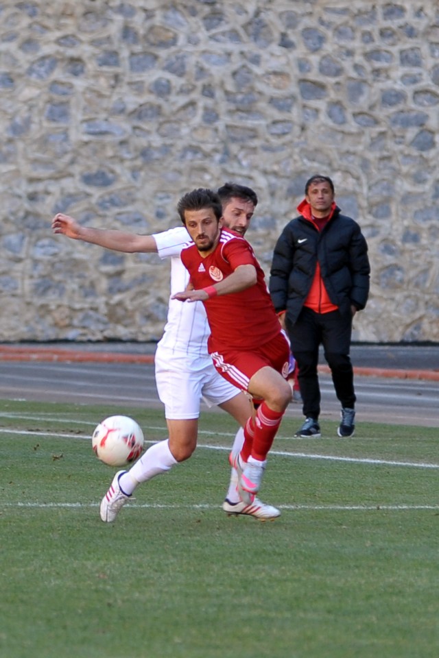 Yeni Şehir'de gol sesi çıkmadı: 0-0 6