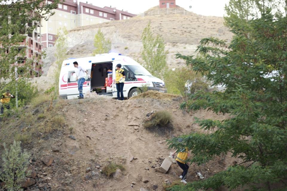 Sevgilisine Küstü, Harşit'e Düştü 2