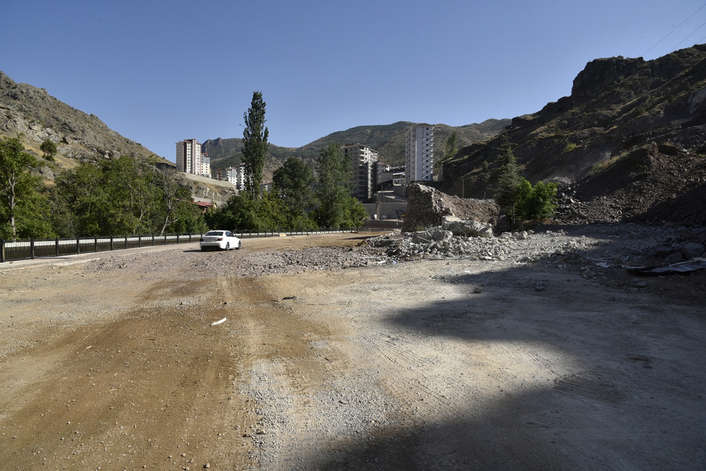 36 yıllık mezbahane yıkıldı 8