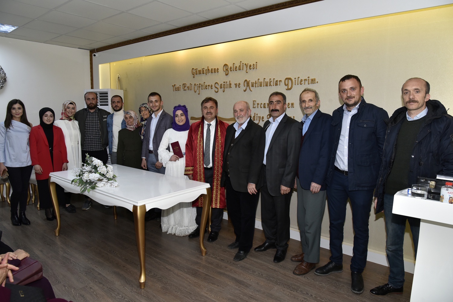 Belediye Başkanı Çimen, yeni dönemin ilk nikahını kıydı 1