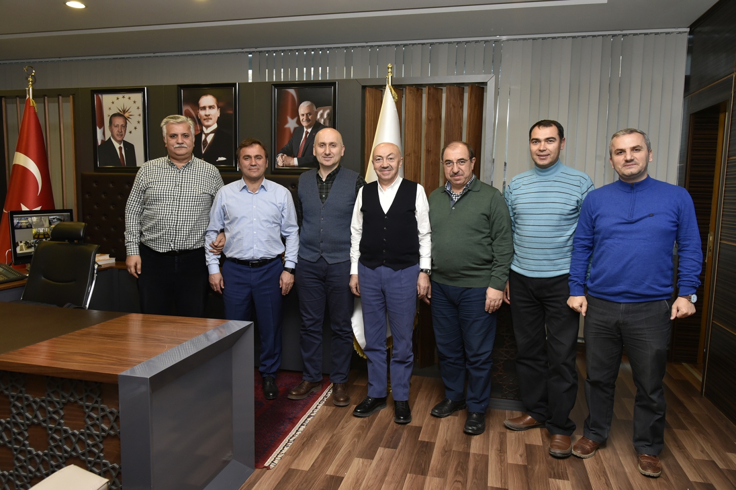 TOKİ heyeti konut alanını inceledi 4