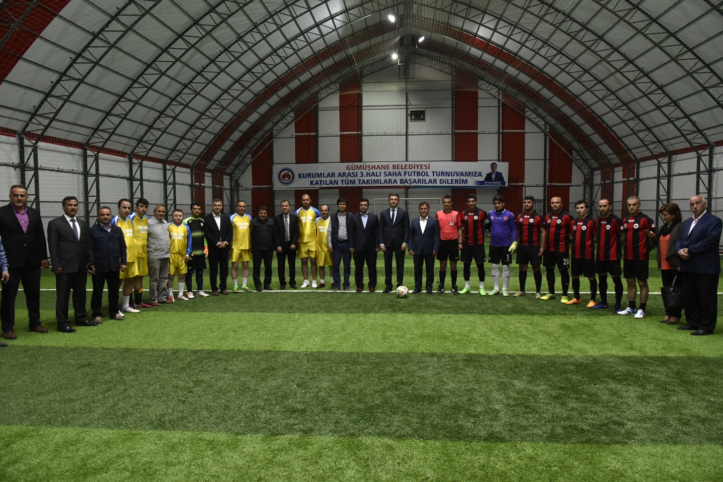 Gümüşhane’de 3. Kurumlararası Halı Saha Turnuvası başladı 3