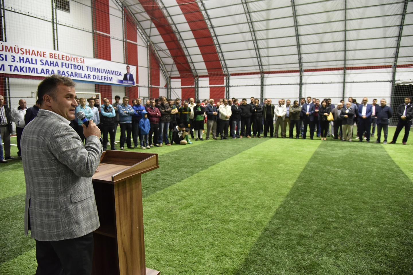 Kurumlararası halı saha turnuvası sona erdi 4