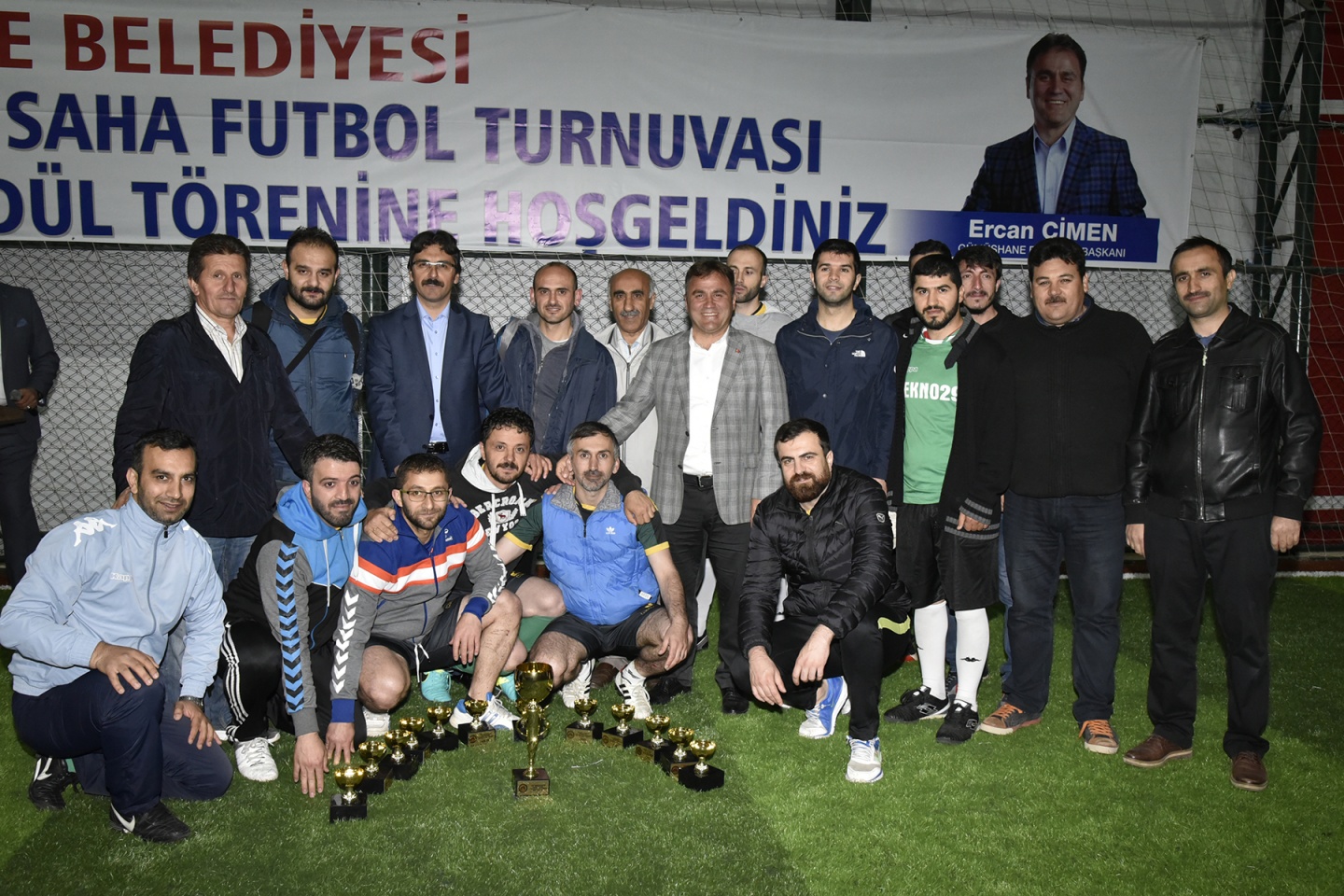 Kurumlararası halı saha turnuvası sona erdi 5