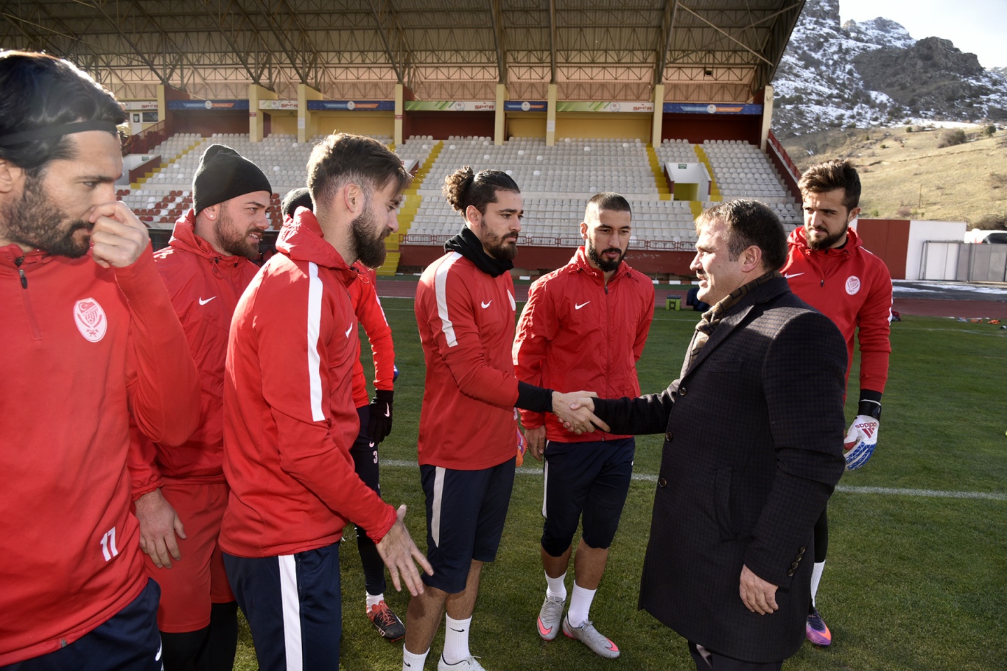 Başkan Çimen, Gümüşhanespor'un antrenmanını ziyaret etti 2