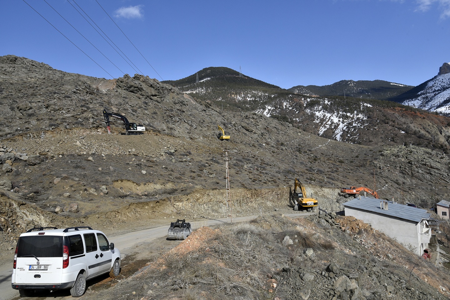 TOKİ konutlarında çalışmalara başlandı 2