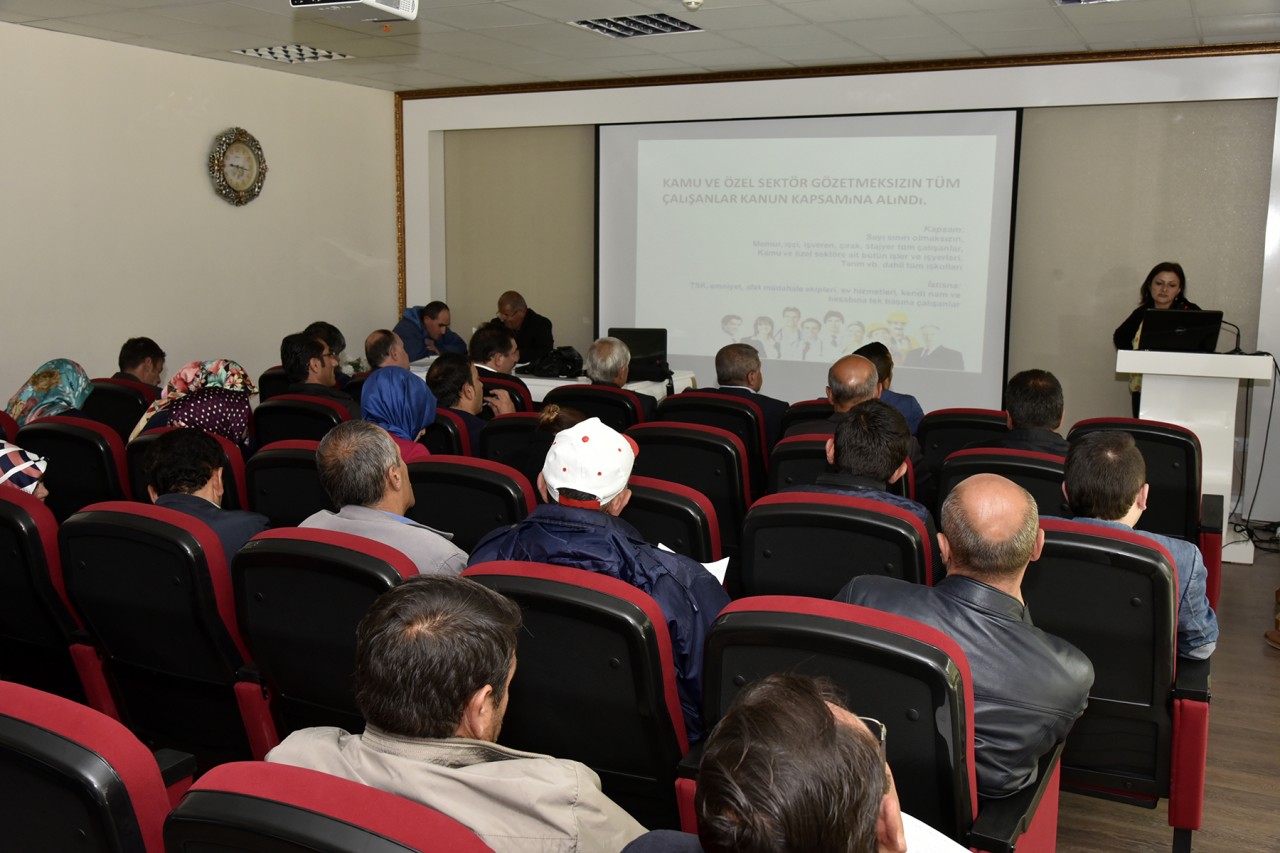 Belediye personeline iş sağlığı ve güvenliği eğitimi 3
