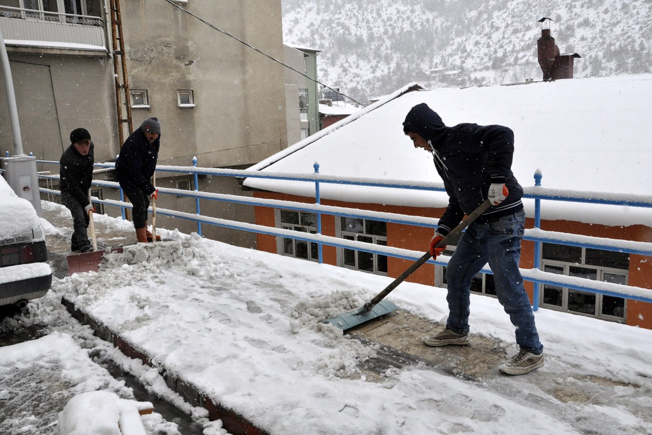 Gümüşhane Belediyesi'nin Karla Mücadele Çalışmaları Devam Ediyor 3