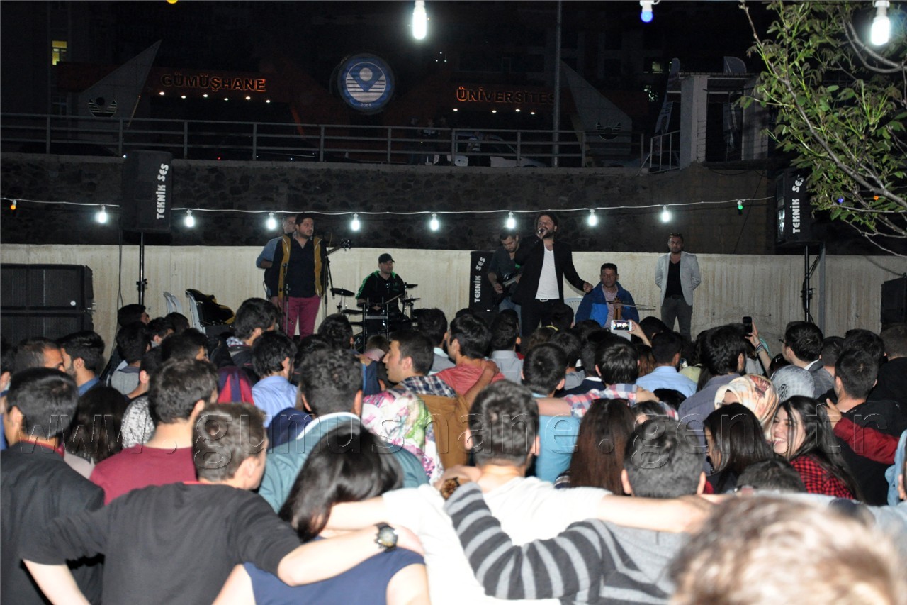 Başkan Çimen, AK Parti Gençlik Kolları’nın eğlence programına katıldı 4