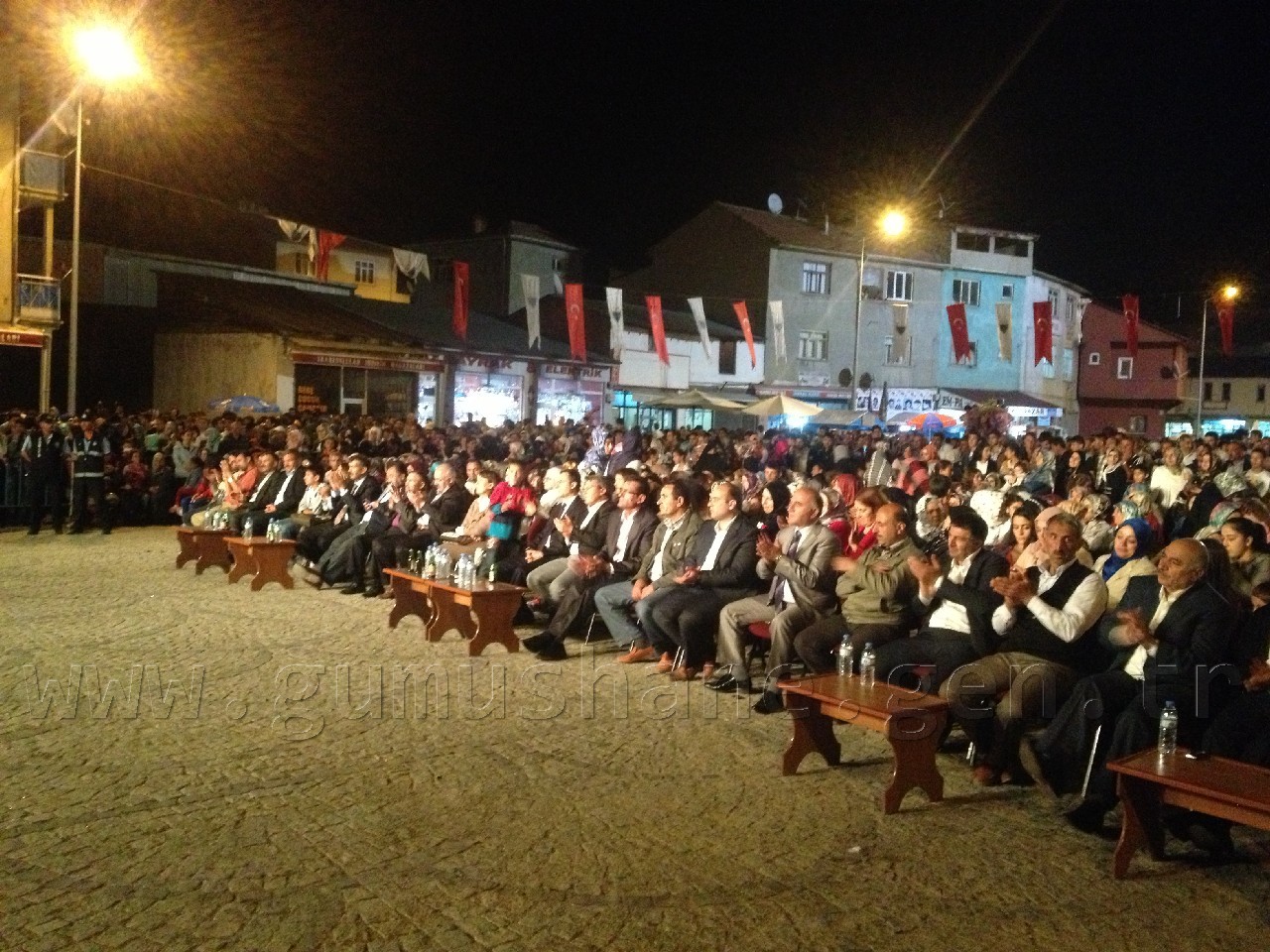 Üstün, Bayramı da Yoğun Geçirdi 5