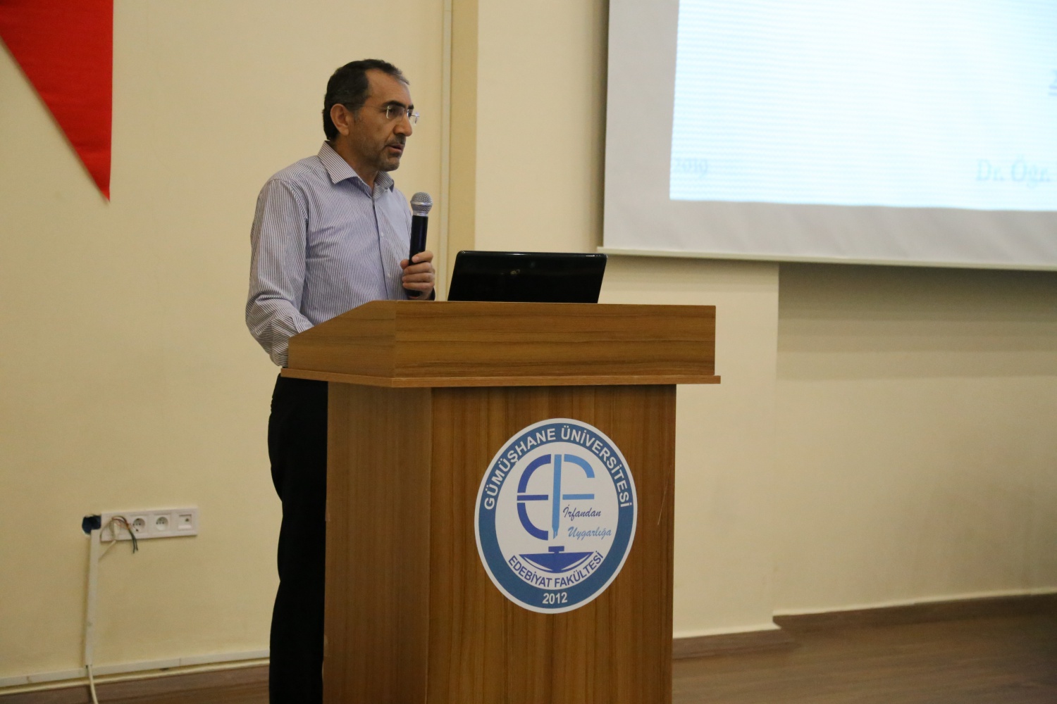 GÜ’de 3. Yılında 15 Temmuz Darbe Girişimi Paneli düzenlendi 4