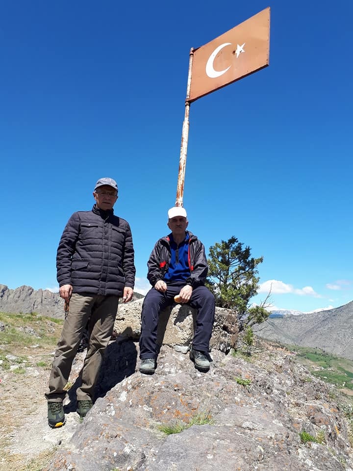 Gümüşhaneli dağcılar kadim şehir Süleymaniye’den Canca kalesine yürüdü 2