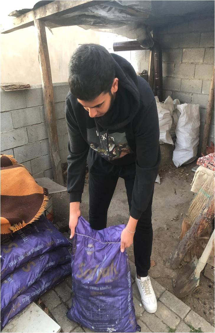 Köse’de üniversite öğrencilerinden vefa örneği 1