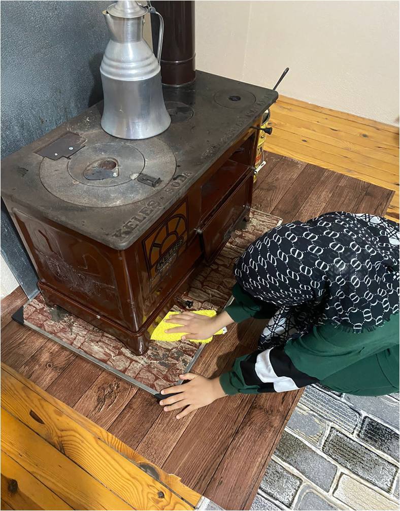 Köse’de üniversite öğrencilerinden vefa örneği 4