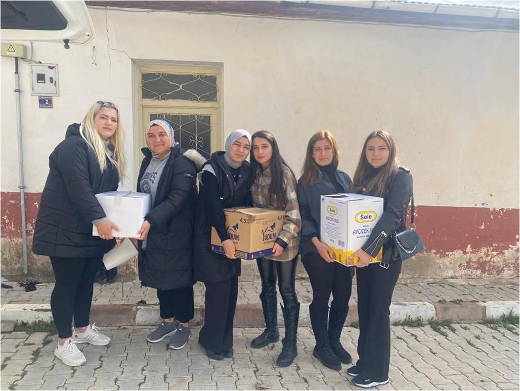 Köse’de üniversite öğrencilerinden vefa örneği 2