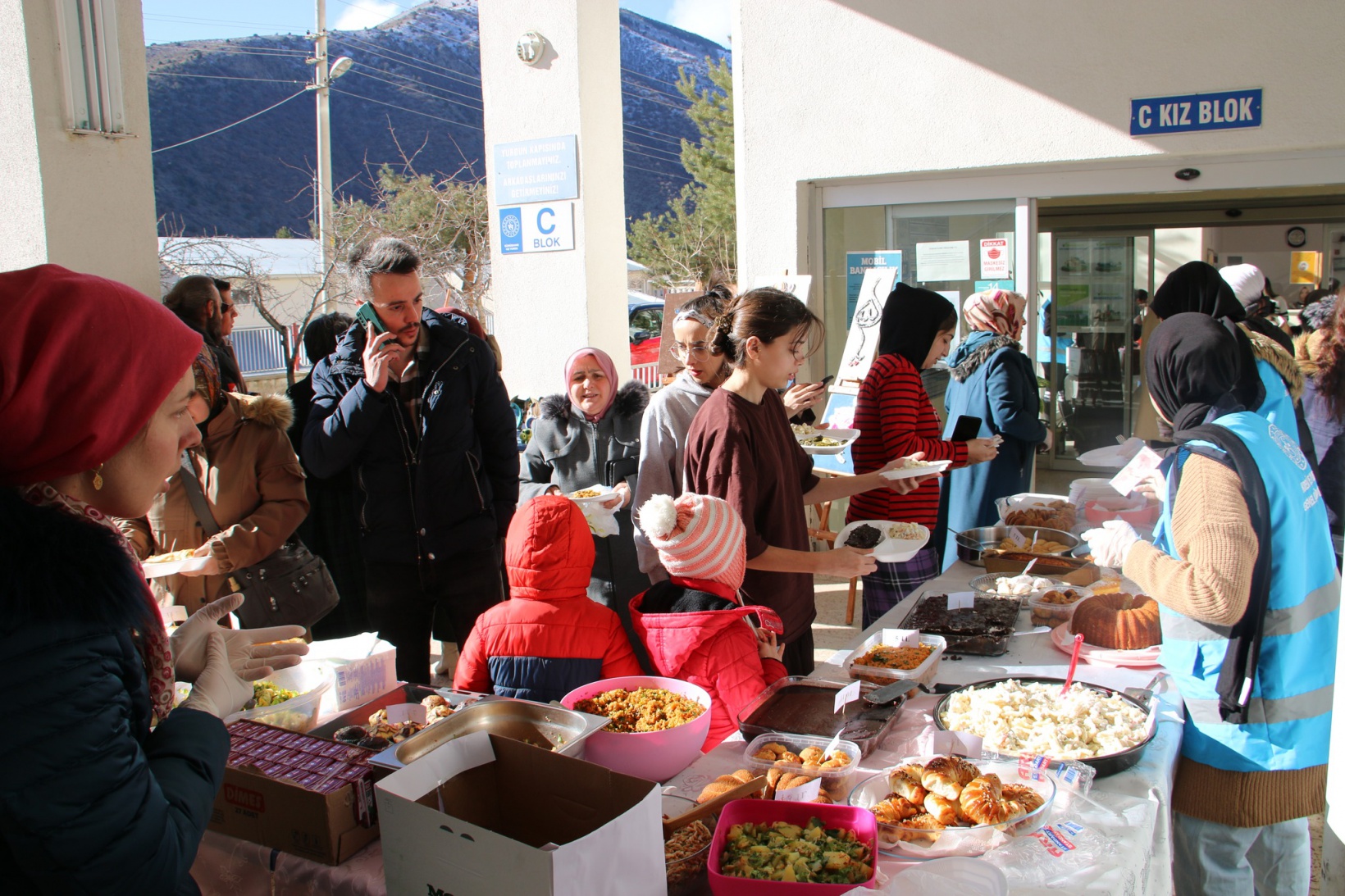 Gümüşhane Yurdu Yunus Emre’ye nefes oldu 6