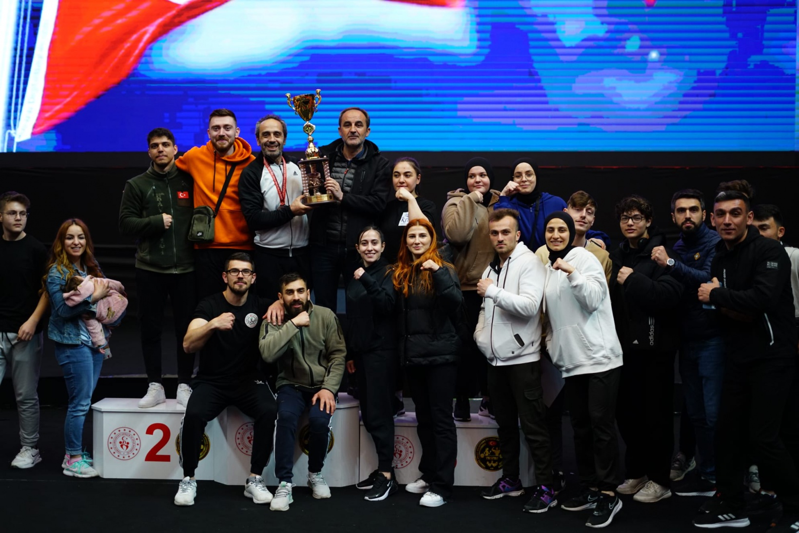 Bilek Güreşinde 30 madalya birden 11