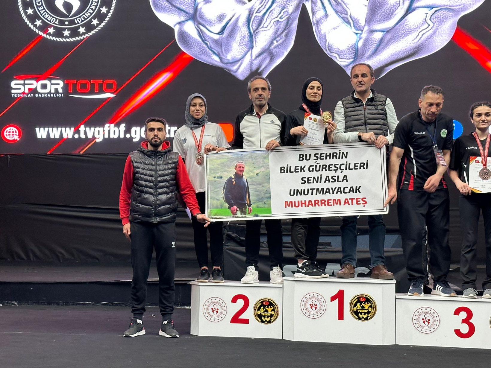 Bilek Güreşinde 30 madalya birden 2