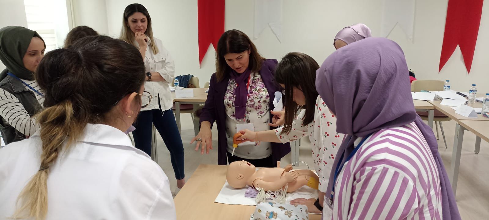 Gümüşhane’de Yenidoğan Canlandırma Programı eğitimi yapıldı 4