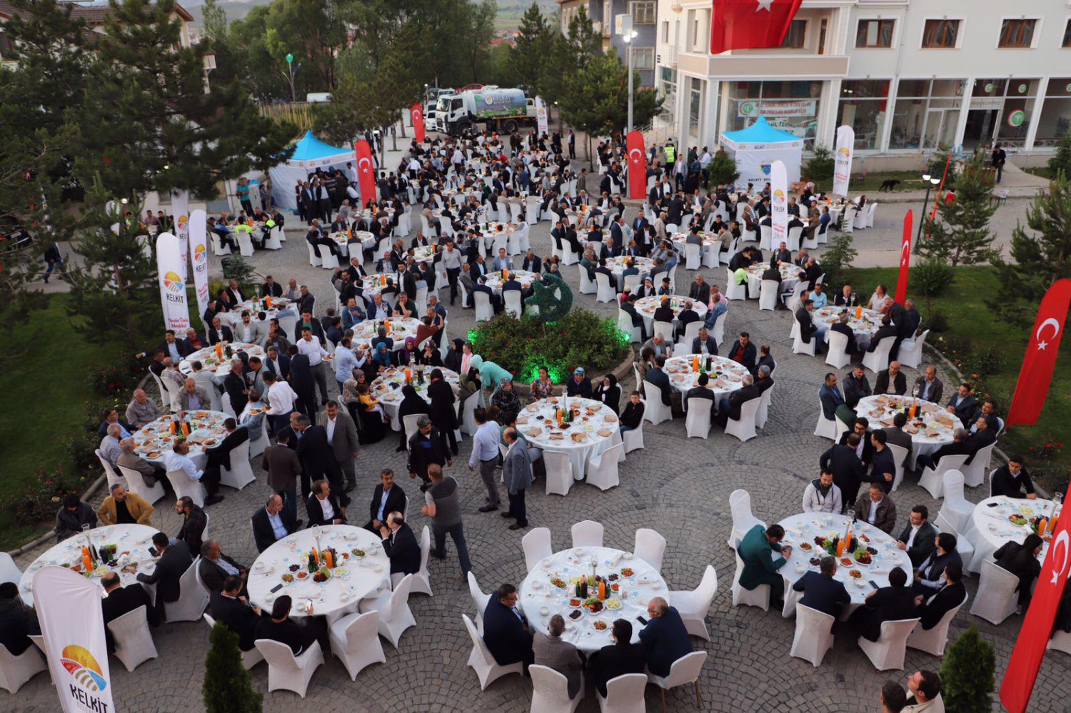 Pektaş yoğun tempoda devam ediyor 16
