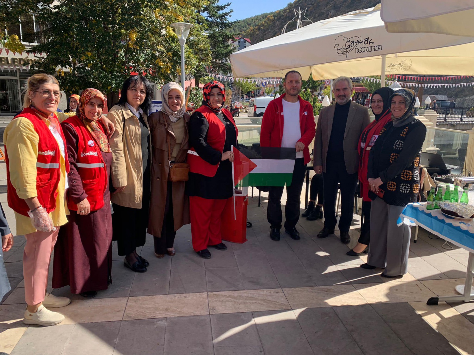 Kızılay’dan “Filistin’e Nefes Ol” Kermesi 12