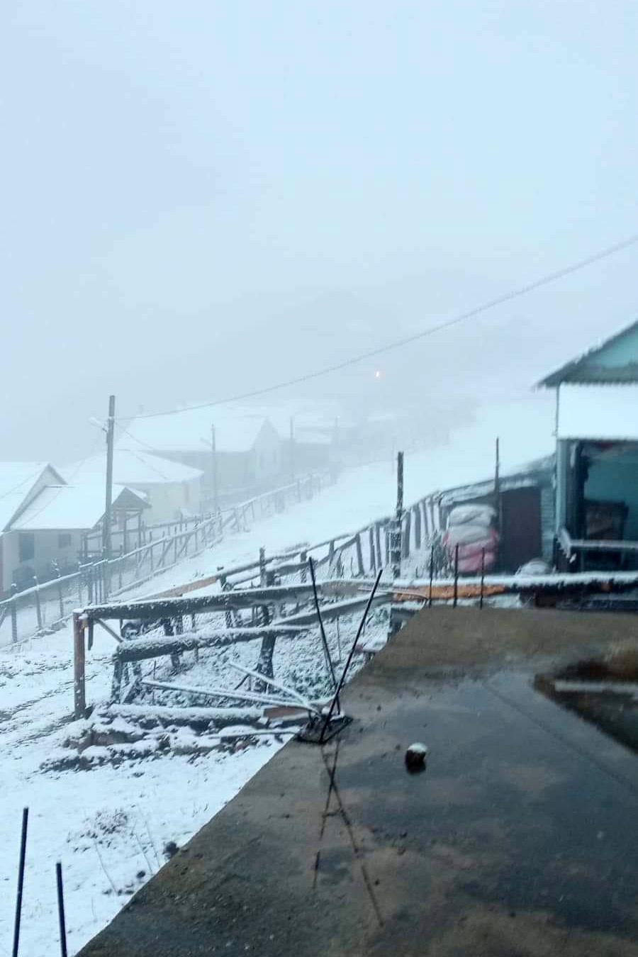 Gümüşhane'nin yükseklerinde kar yağışı 2