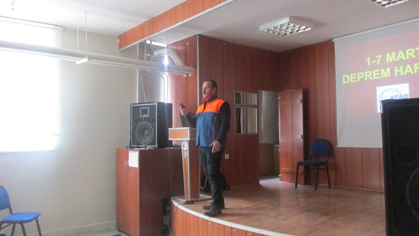 Gümüşhane Lisesi'nde eğitim ve tatbikat yapıldı 4