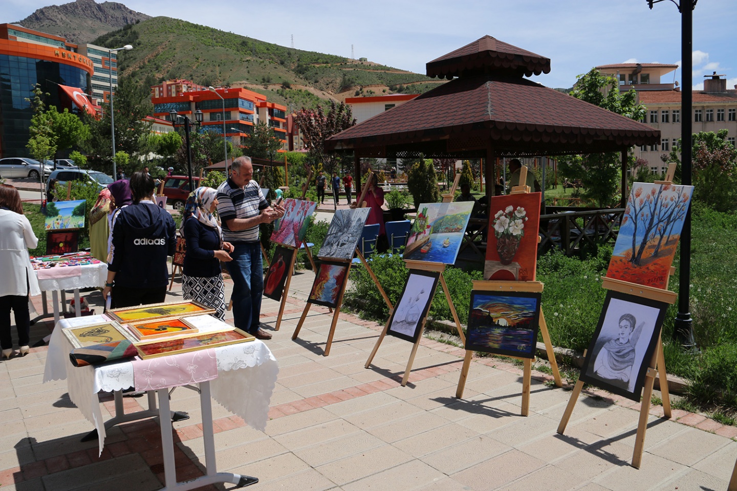 KYK öğrencileri eserlerini sergiledi 2