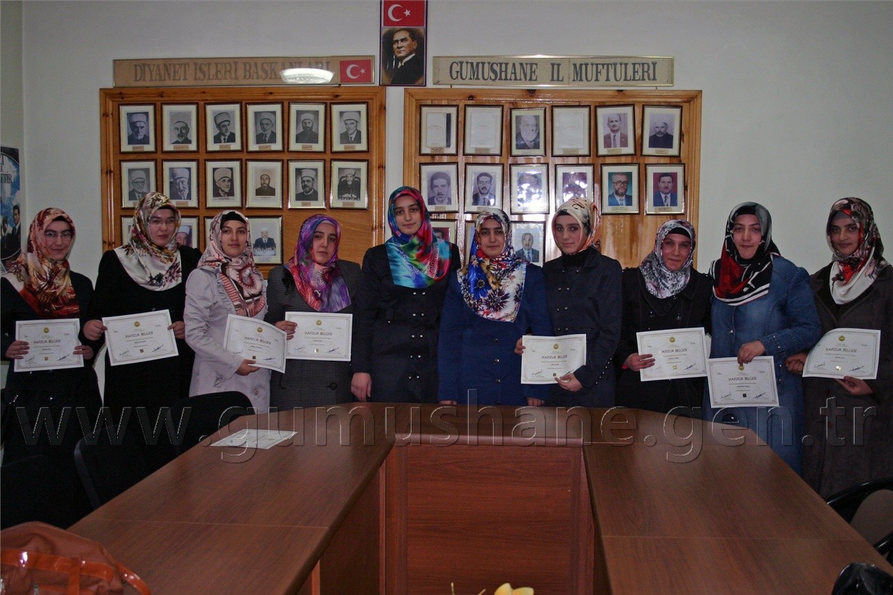 Gümüşhaneli Hafızlar Belgelerini Aldı 3