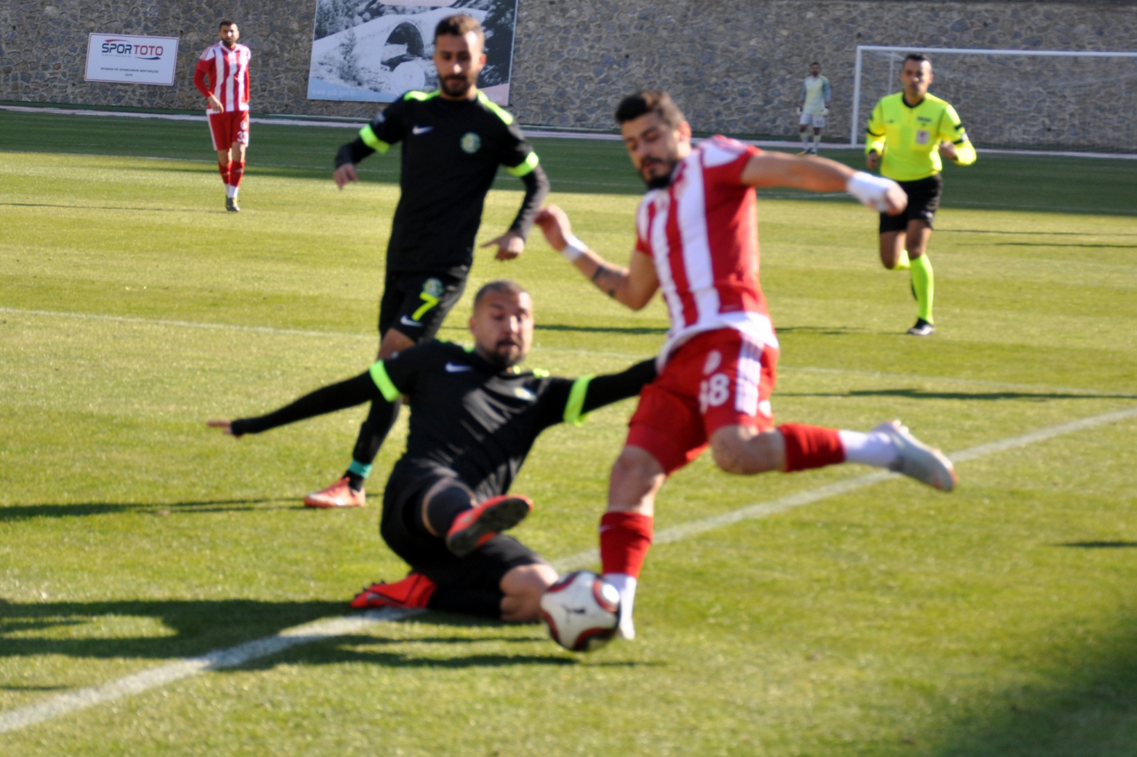 Gümüş evinde güldü: 3-1 1