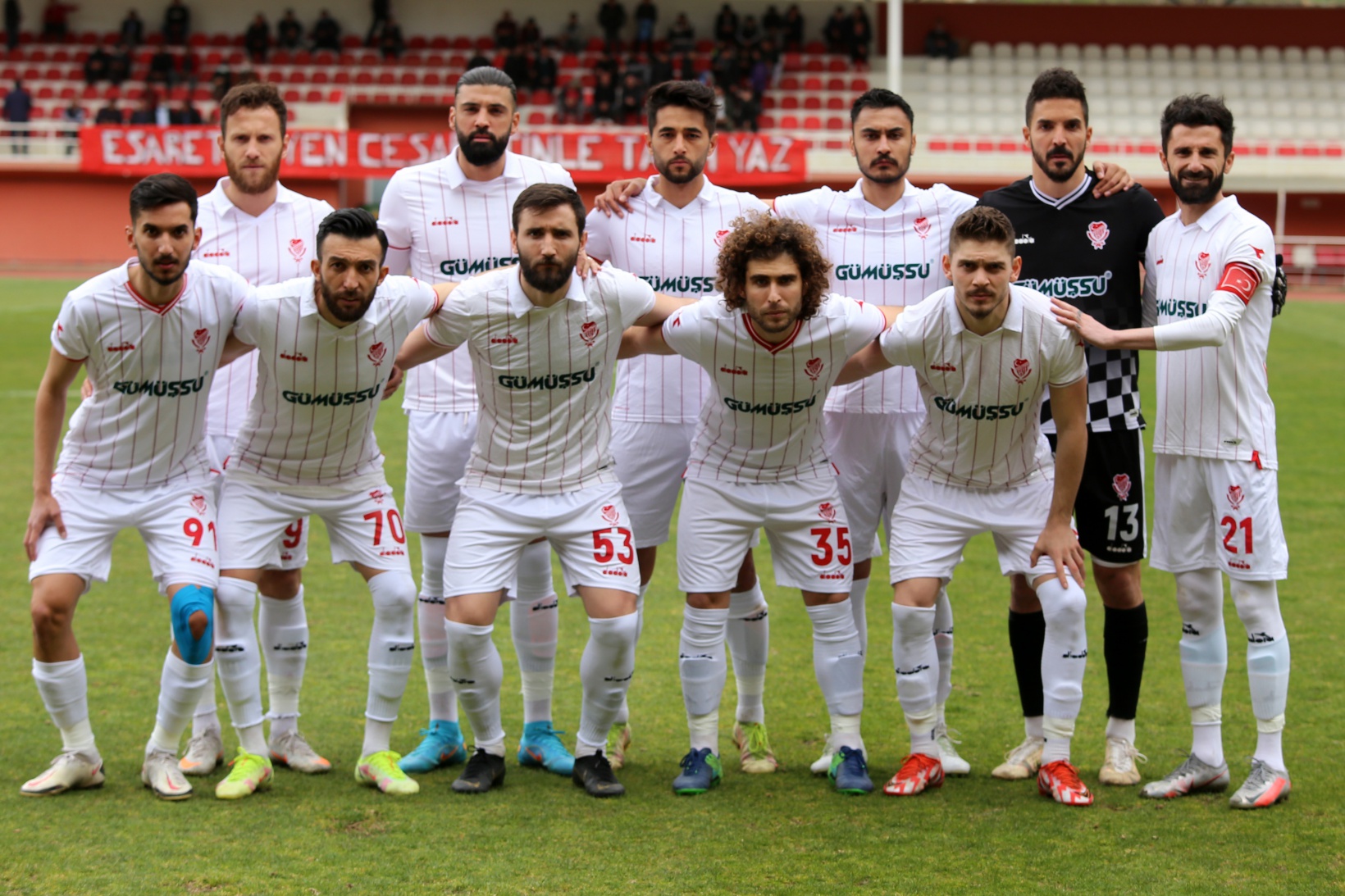 Gümüş evinde 1 puan aldı 10