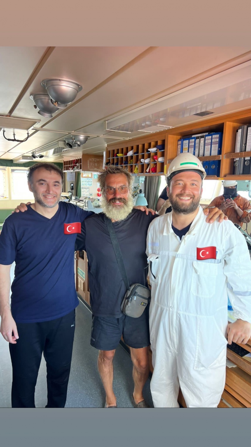 Gümüşhaneli kaptanın gemisi Fransız maceracıyı kurtardı 3