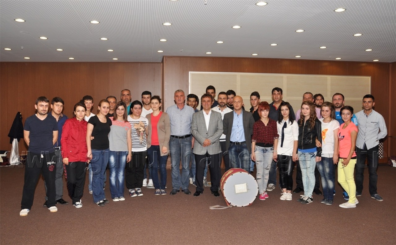 Belediye'nin, Halk Oyunları Kursuna Yoğun İlgi 5