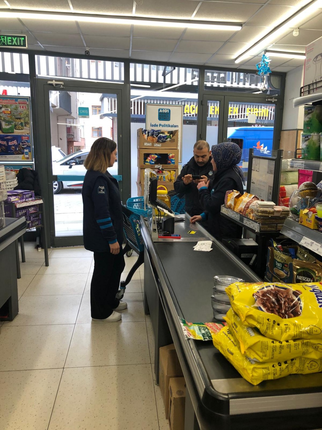 Zabıta ekiplerinden yılbaşı öncesi sıkı denetim 11