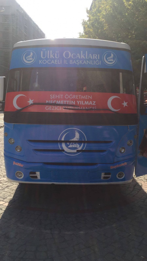Kocaeli’de Şehit Öğretmen Necmettin Yılmaz adına gezici kütüphane 4