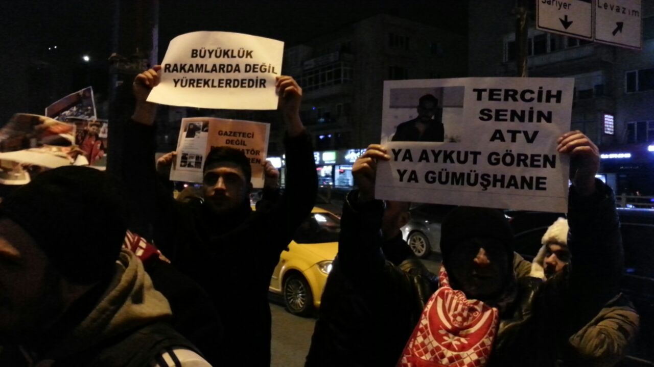 Gümüşhanespor taraftarlarından ATV binası önünde açıklama 3