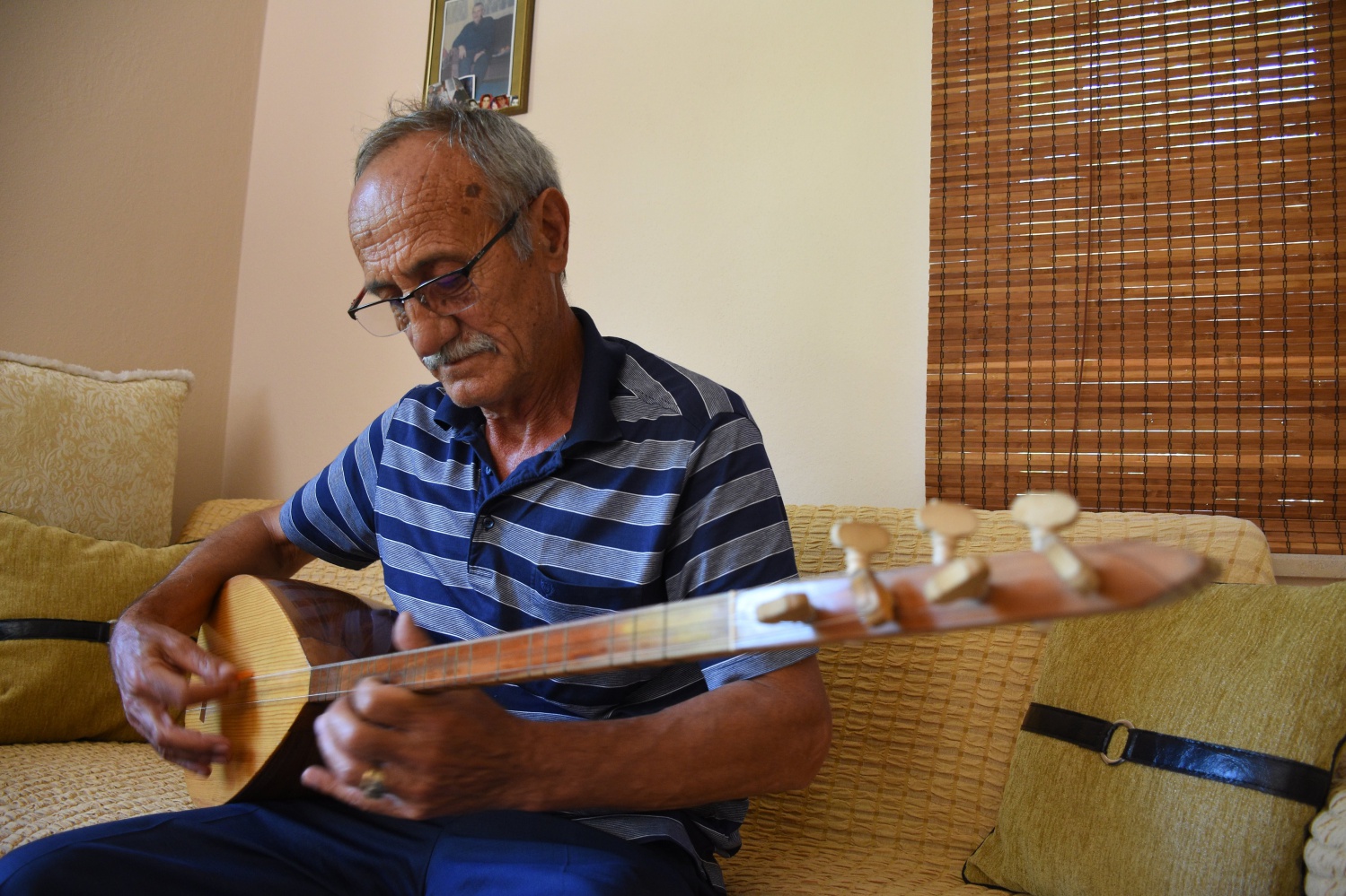 Gümüşhane’nin ‘Hışır’ Tezenesi Osman Nebioğlu 8