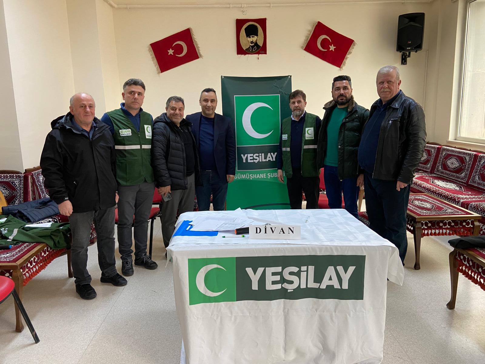 Yeşilay Gümüşhane Şubesinde bayrak değişimi 3