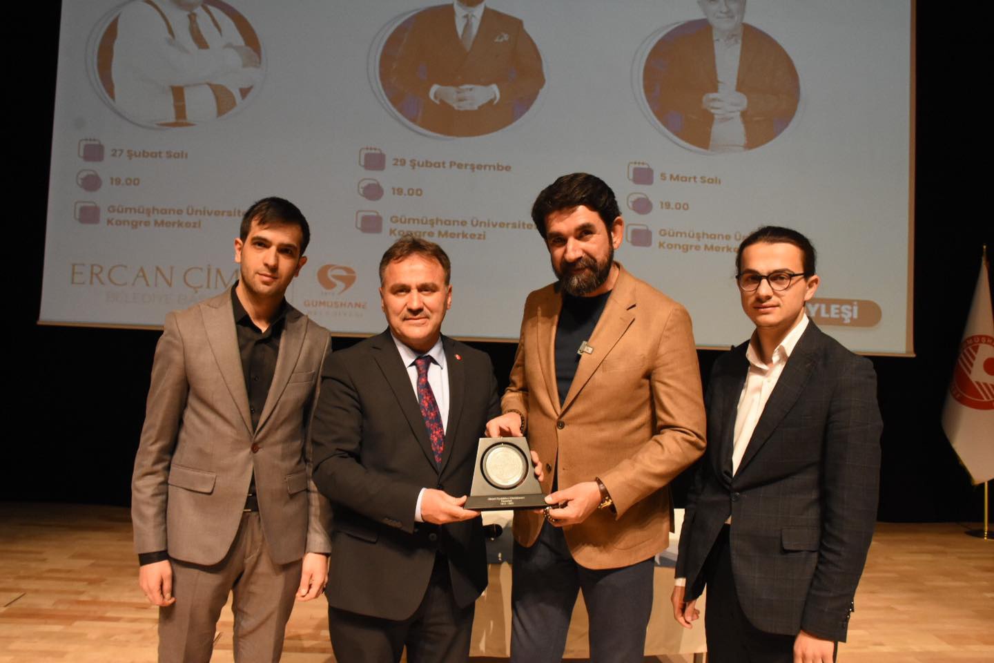 Serdar Tuncer’den Gümüşhane’de “Aşık olan neylesin” söyleşisi 4