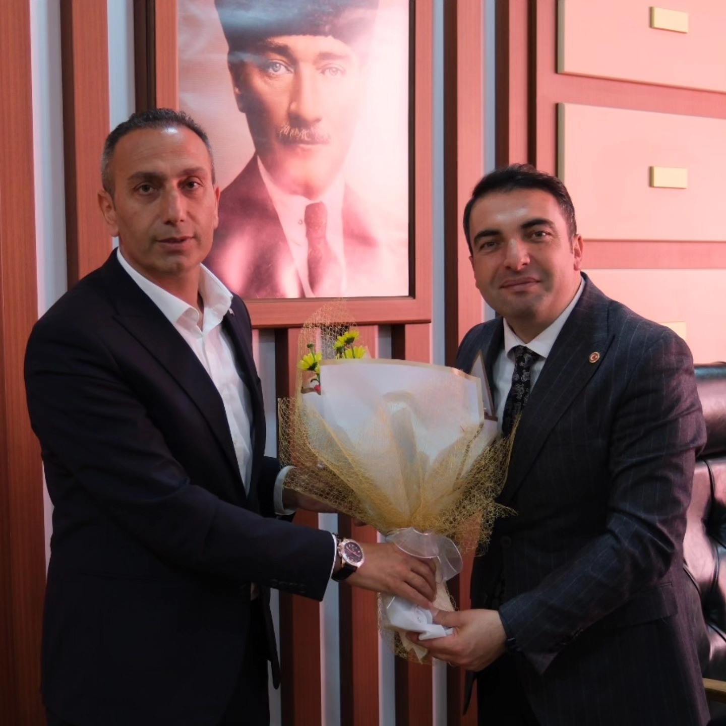 En genç Belediye Başkanı Abdulbaki Kara hızlı başladı 10