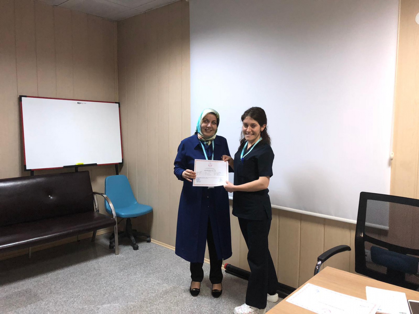 Sağlık personeline işaret dili eğitimi verildi 5