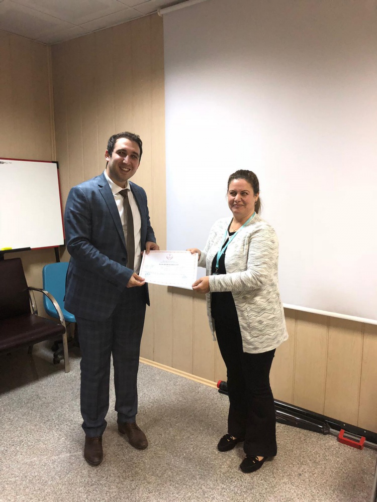 Sağlık personeline işaret dili eğitimi verildi 6